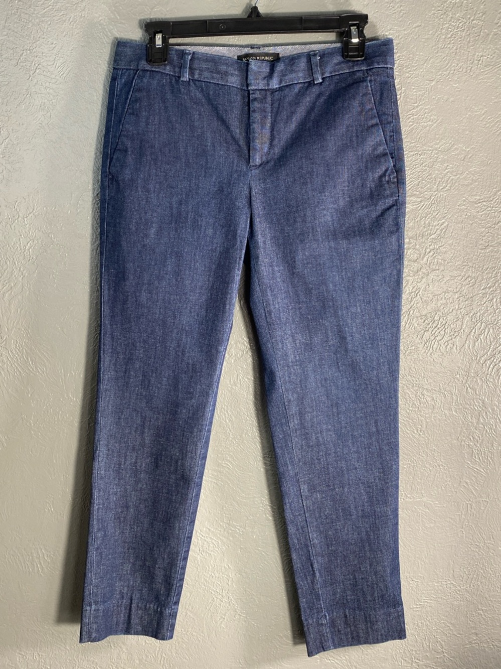 Banana Republic Avery Denim Tailored Pants Womens 26/2 Chambray Blue Ankle